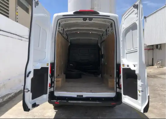 FORD-TRANSIT-2022