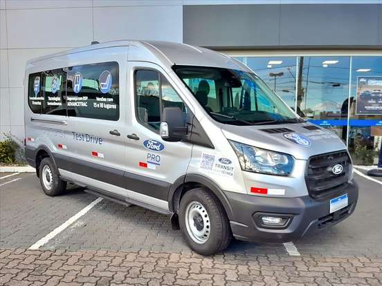 FORD-TRANSIT-2025