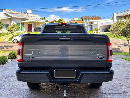 FORD-F-150-2023