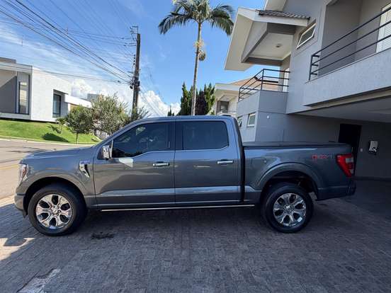 FORD-F-150-5.0 V8 GASOLINA CD PLATINUM FX4 AUTOMÁTICO FORD-F-150-2023