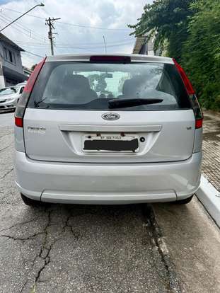 FORD-FIESTA-2012