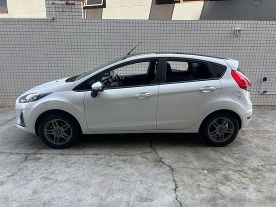 FORD-FIESTA-1.6 TI-VCT FLEX SEL MANUAL FORD-FIESTA-2018