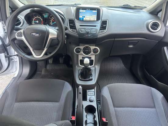FORD-FIESTA-2018