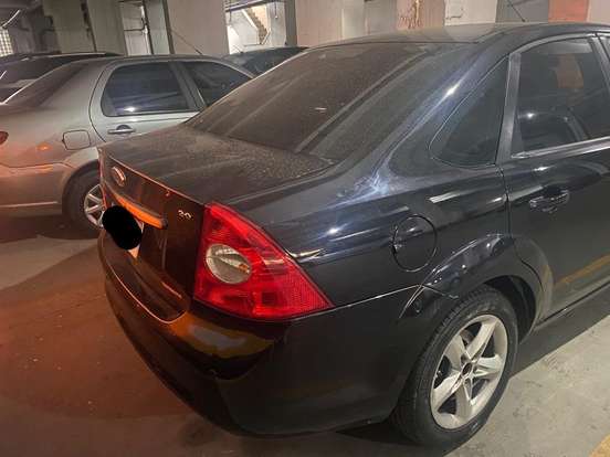 FORD-FOCUS-2009