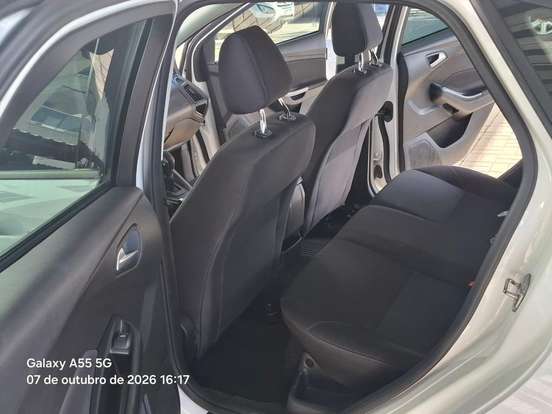 FORD-FOCUS-2018