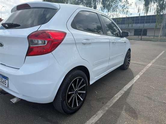 FORD-KA-2015