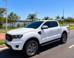 FORD RANGER 2.2 XLS 4X4 CD 16V DIESEL 4P AUTOMÁTICO FORD RANGER 2.2 XLS 4X4 CD 16V DIESEL 4P AUTOMÁTICO