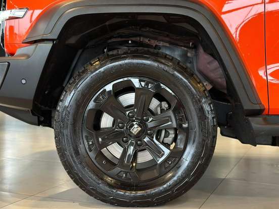 GWM-TANK 300-2.0 HI4-T PHEV 4X4 9HAT GWM-TANK 300-2025