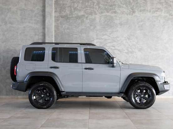 GWM-TANK 300-2.0 HI4-T PHEV 4X4 9HAT GWM-TANK 300-2025