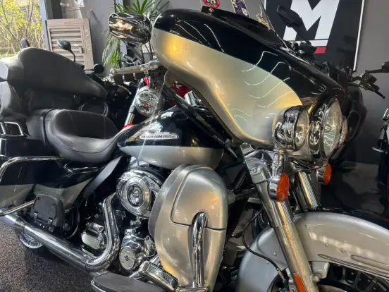 HARLEY-DAVIDSON-ELECTRA GLIDE ULTRA LIMITED HARLEY-DAVIDSON-ELECTRA GLIDE ULTRA LIMITED-2012