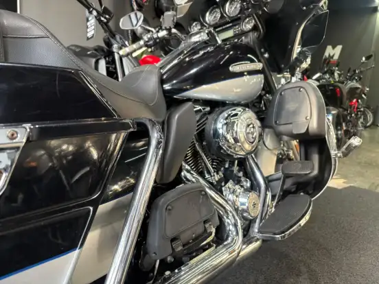 HARLEY-DAVIDSON-ELECTRA GLIDE ULTRA LIMITED HARLEY-DAVIDSON-ELECTRA GLIDE ULTRA LIMITED-2012