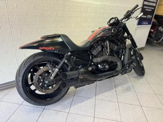 HARLEY-DAVIDSON-NIGHT ROD SPECIAL-2014