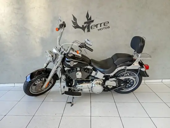 HARLEY-DAVIDSON-SOFTAIL FAT BOY HARLEY-DAVIDSON-SOFTAIL FAT BOY-2015