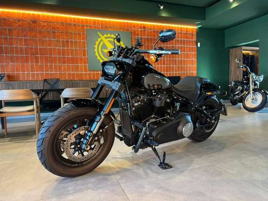 HARLEY-DAVIDSON-SOFTAIL FAT BOB 114-2022