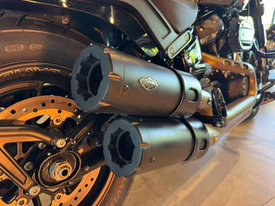 HARLEY-DAVIDSON-SOFTAIL FAT BOB 114-2022