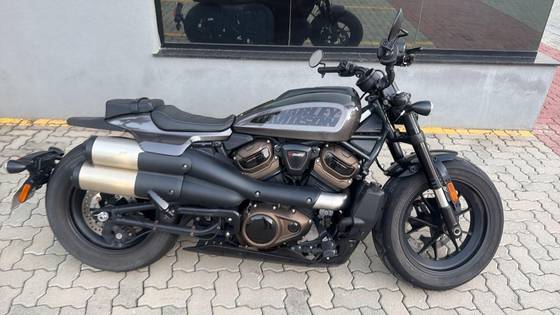 HARLEY-DAVIDSON SPORTSTER S 