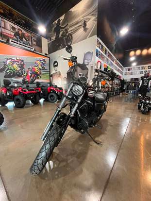 HARLEY-DAVIDSON-SPORTSTER XL 883 R-2008