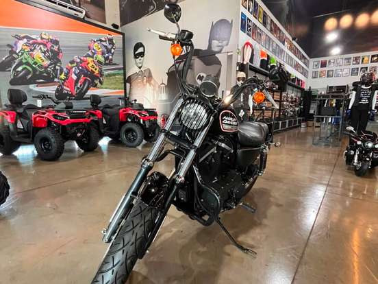 HARLEY-DAVIDSON-SPORTSTER XL 883 R HARLEY-DAVIDSON-SPORTSTER XL 883 R-2008