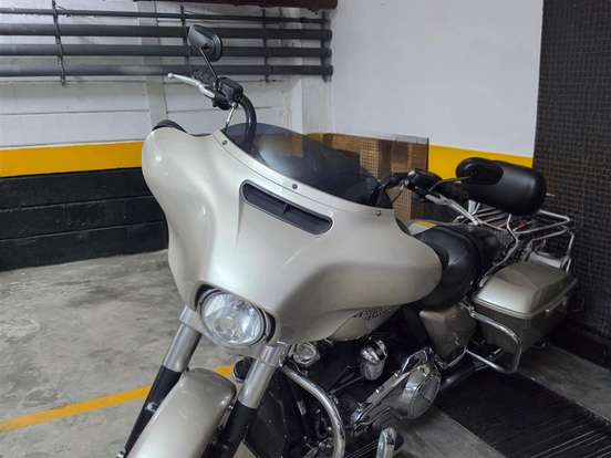 HARLEY-DAVIDSON-STREET GLIDE HARLEY-DAVIDSON-STREET GLIDE-2017