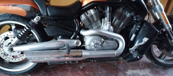 HARLEY-DAVIDSON V-ROD MUSCLE 