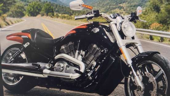 HARLEY-DAVIDSON-V-ROD MUSCLE-2014