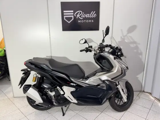 HONDA ADV 