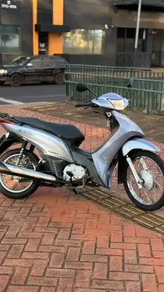 HONDA-BIZ 125 ES-2015