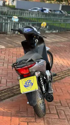 HONDA-BIZ 125 ES-2015
