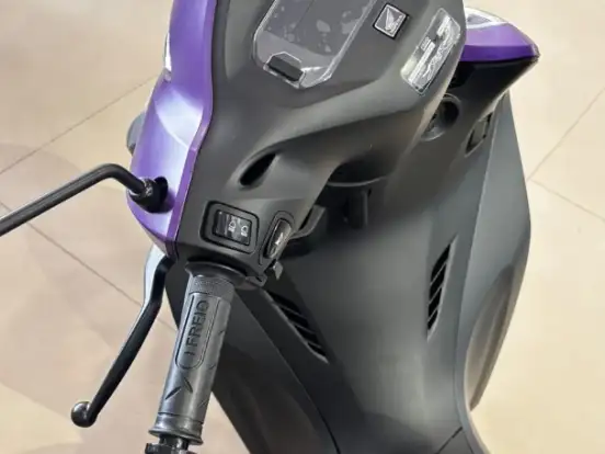 HONDA-BIZ 125 EX KUROMI HONDA-BIZ 125 EX KUROMI-2027
