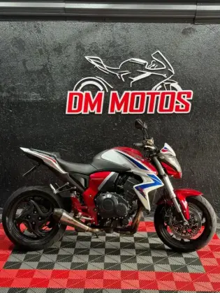 HONDA CB 1000R 