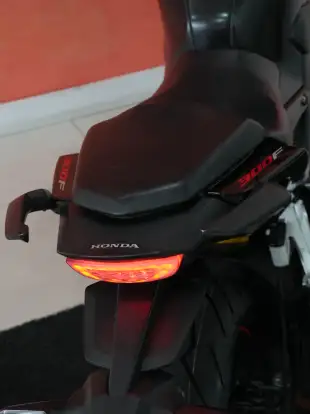 HONDA-CB 300F TWISTER CBS-2024