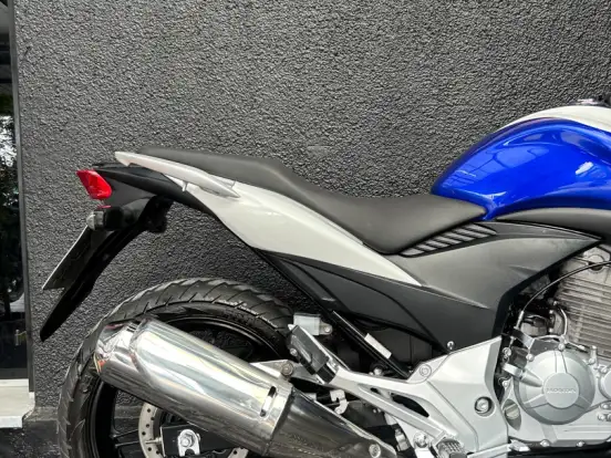 HONDA-CB 300R HONDA-CB 300R-2012
