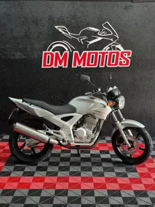 HONDA-CBX 250 TWISTER-2005
