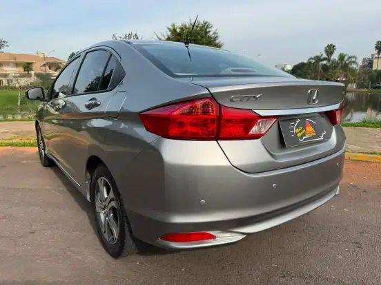 HONDA-CITY-1.5 LX 16V FLEX 4P AUTOMÁTICO HONDA-CITY-2015