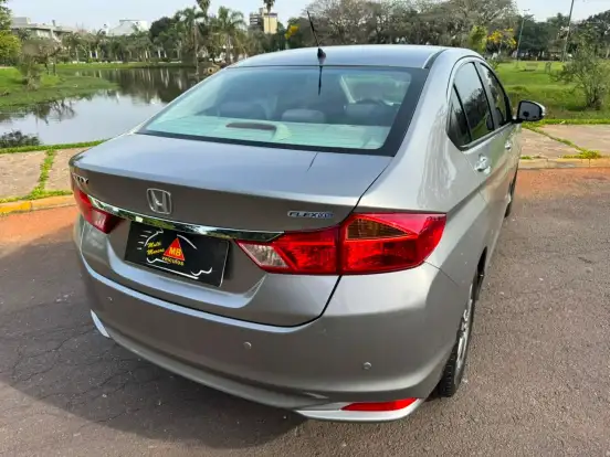 HONDA-CITY-1.5 LX 16V FLEX 4P AUTOMÁTICO HONDA-CITY-2015