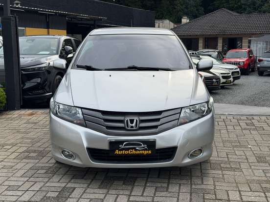 HONDA-CITY-2010