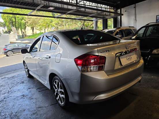 HONDA-CITY-1.5 EX 16V FLEX 4P AUTOMÁTICO HONDA-CITY-2010
