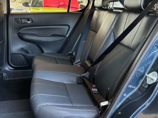 HONDA-CITY-1.5 i-VTEC FLEX HATCH TOURING CVT HONDA-CITY-2023