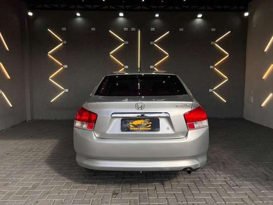 HONDA-CITY-1.5 LX 16V FLEX 4P AUTOMÁTICO HONDA-CITY-2010