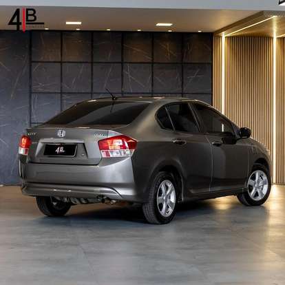 HONDA-CITY-2010