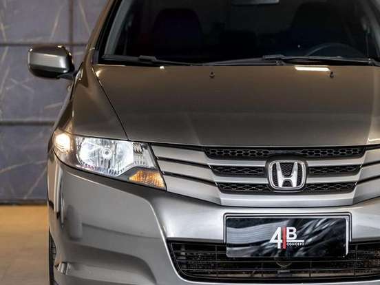 HONDA-CITY-1.5 LX 16V FLEX 4P MANUAL HONDA-CITY-2010