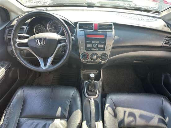 HONDA-CITY-2013