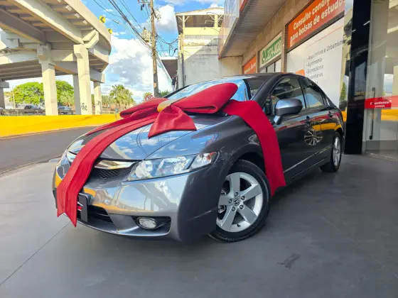HONDA CIVIC 1.8 LXS 16V FLEX 4P AUTOMÁTICO