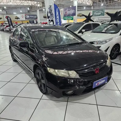 HONDA CIVIC 1.8 LXS 16V GASOLINA 4P AUTOMÁTICO