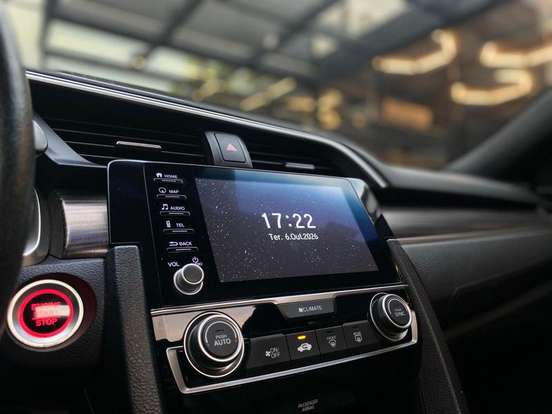 HONDA-CIVIC-2021