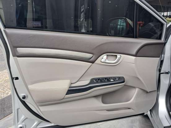 HONDA-CIVIC-2012