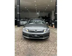 HONDA CIVIC 1.8 LXS 16V FLEX 4P AUTOMÁTICO HONDA CIVIC 1.8 LXS 16V FLEX 4P AUTOMÁTICO