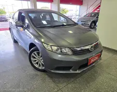 HONDA CIVIC 1.8 LXS 16V FLEX 4P AUTOMÁTICO HONDA CIVIC 1.8 LXS 16V FLEX 4P AUTOMÁTICO