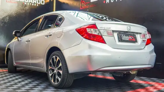 HONDA-CIVIC-2015