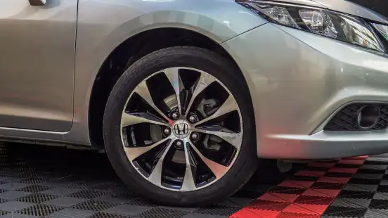 HONDA-CIVIC-2015